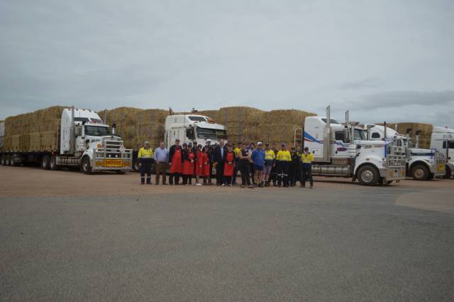 Western hay convoy passes through Port Augusta
