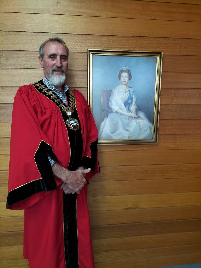 History in the making as mayor attends King’s proclamation