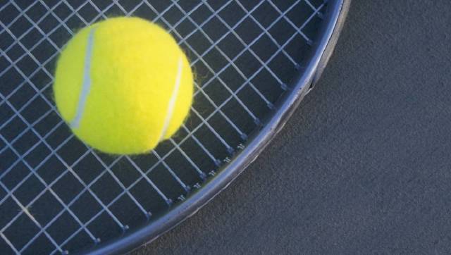 Tie-break in junior tennis