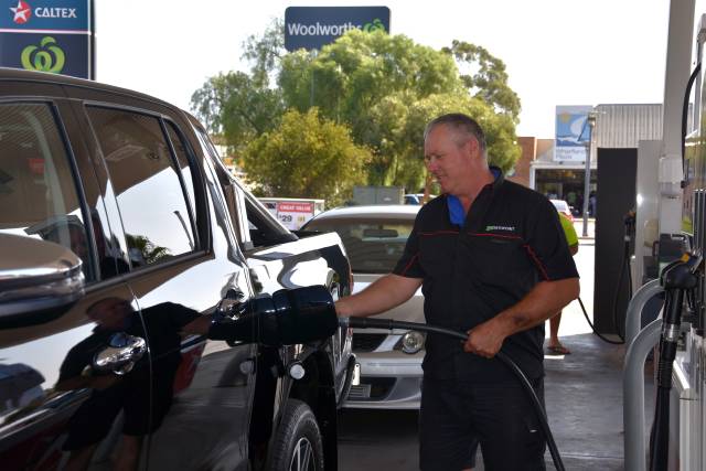 Port Augusta spared petrol price spike of Adelaide