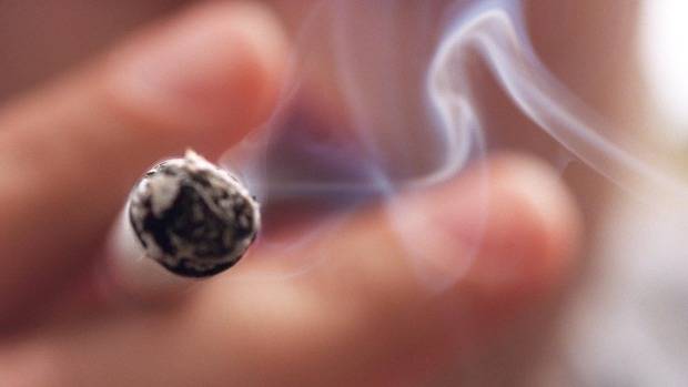 Smoking diners banned