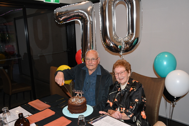 Couple celebrates 70 years