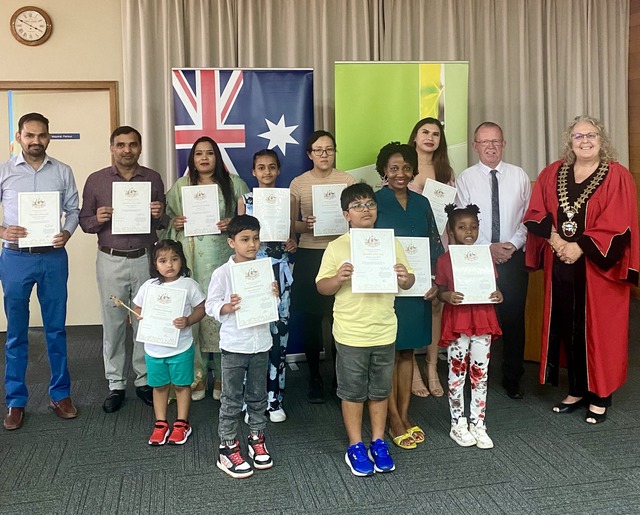 New citizens take pledge