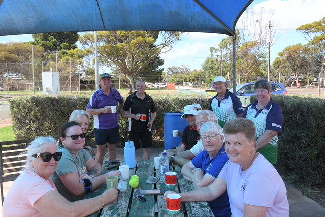 Having a social hit of tennis