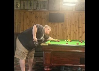 Bulldogs 2 win close match